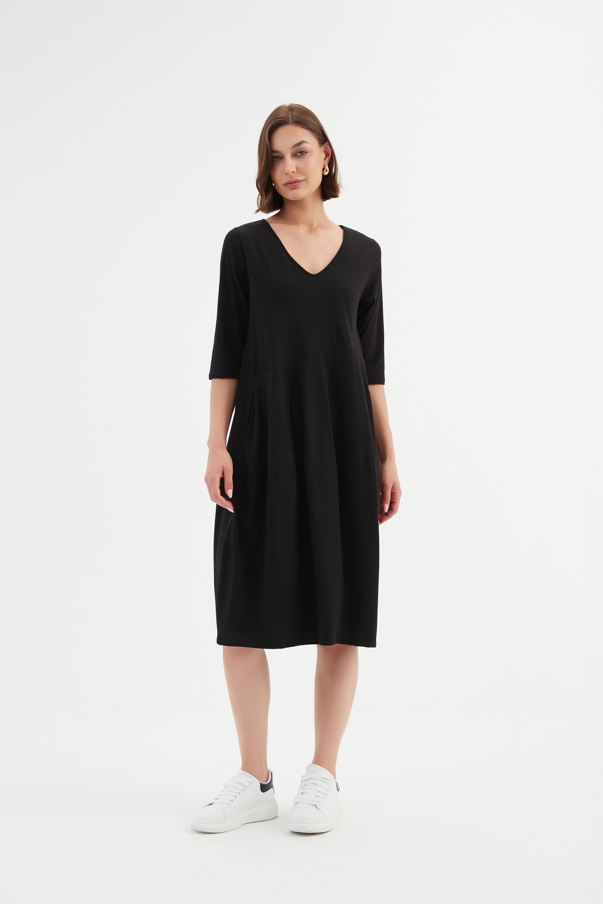 V NECK DIAGONAL SEAM DRESS