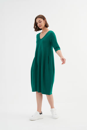 V NECK DIAGONAL SEAM DRESS