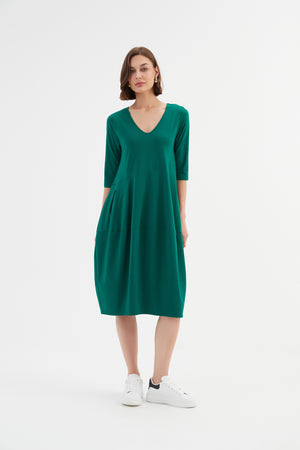 V NECK DIAGONAL SEAM DRESS