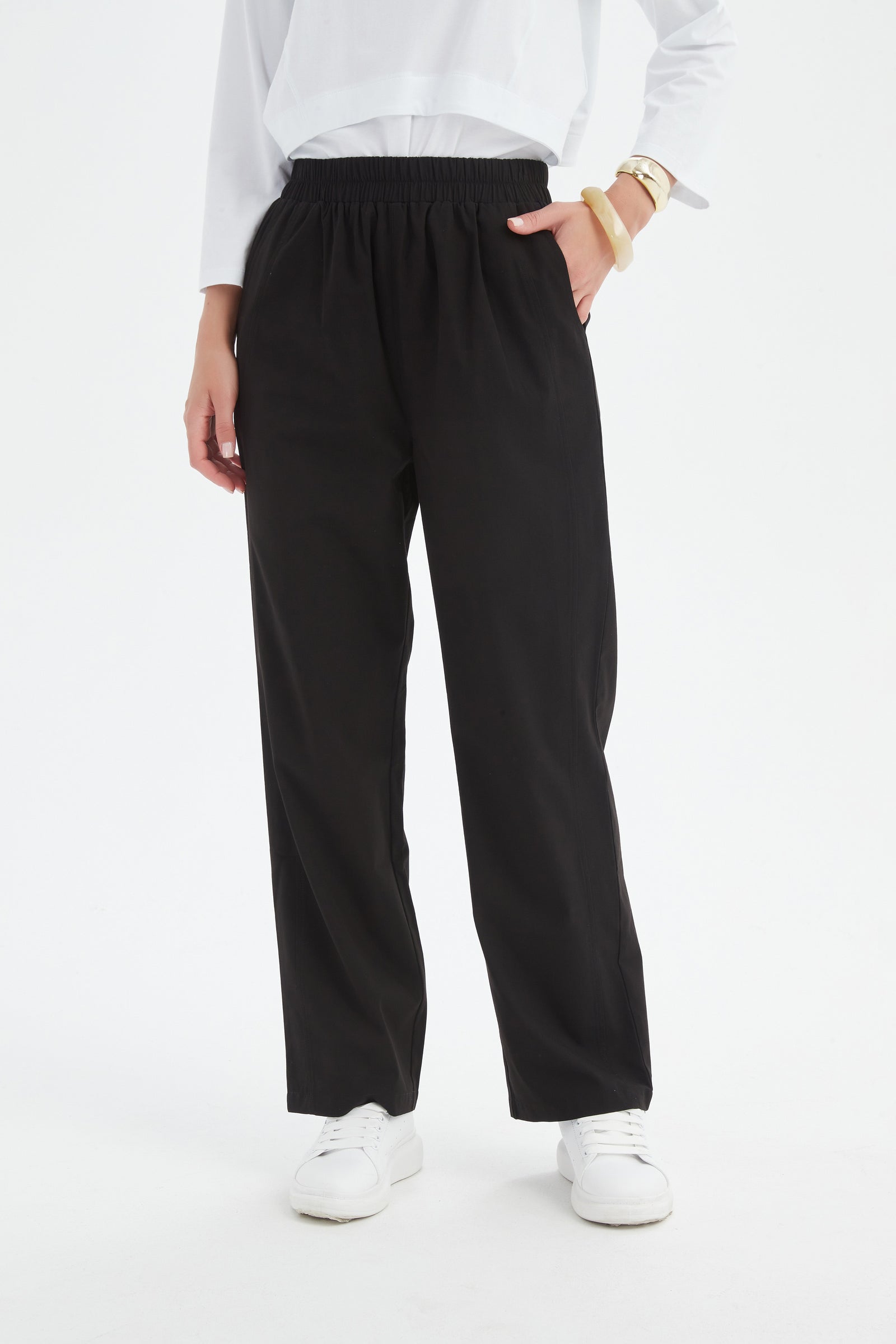 STRAIGHT LEG EASY PANT