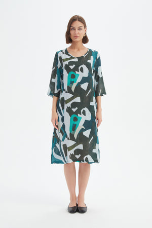 CURVE SEAM PRINT DRESS