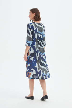 CURVE SEAM PRINT DRESS