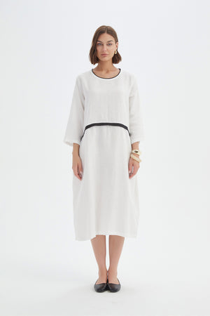 CONTRAST TRIM OVOID DRESS