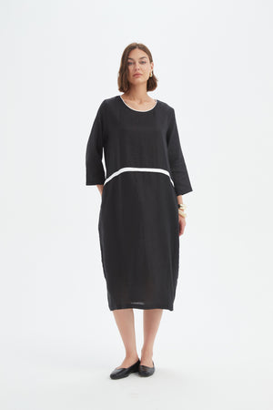 CONTRAST TRIM OVOID DRESS