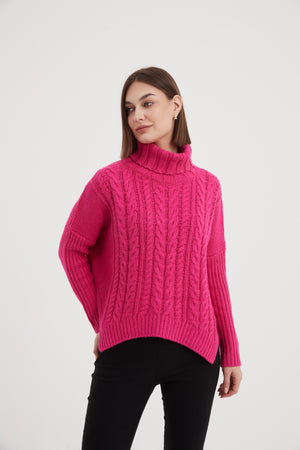 HIGH NECK CABLE KNIT