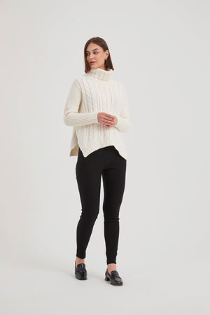 HIGH NECK CABLE KNIT