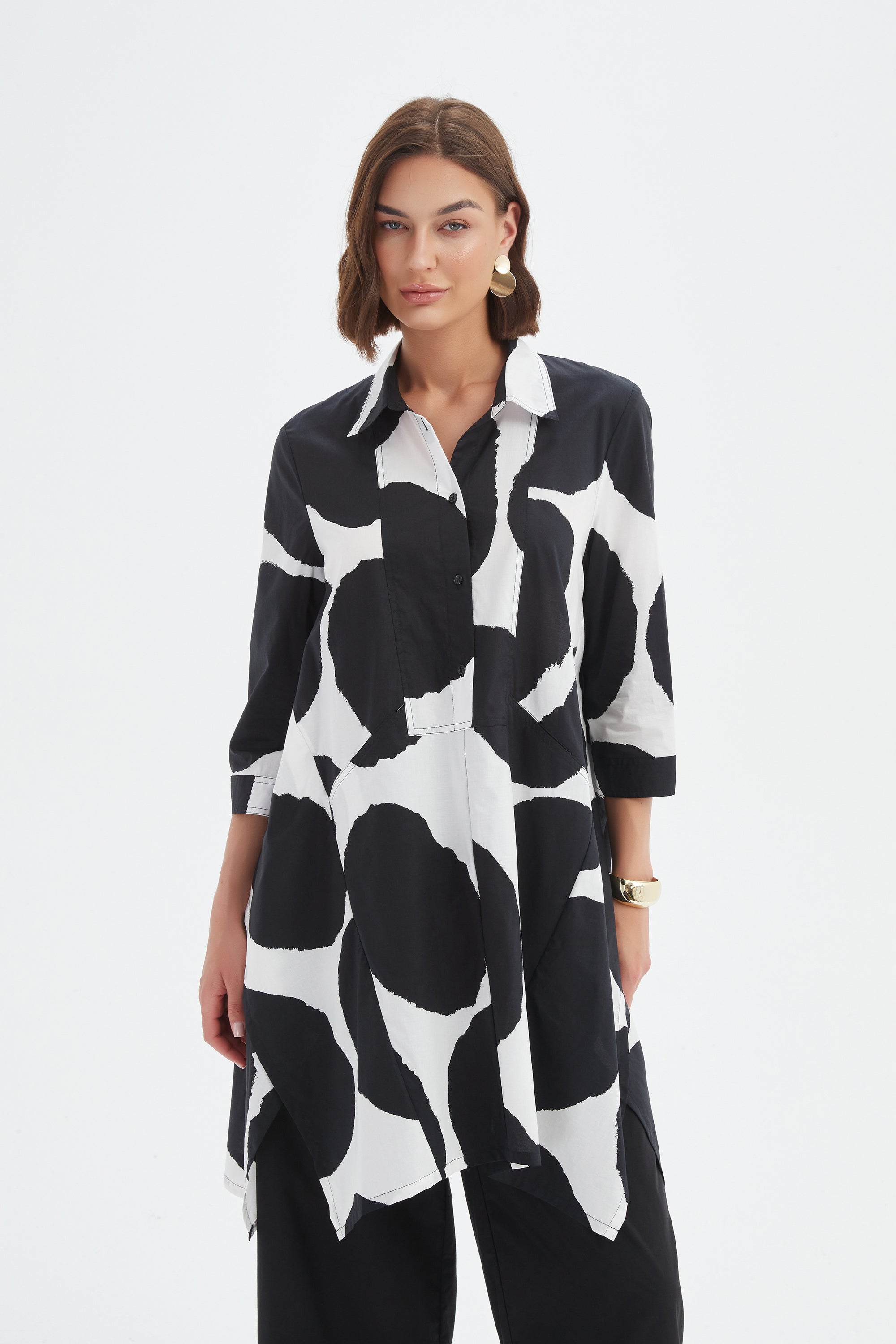 HANDKERCHIEF HEM PRINT SHIRT