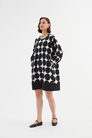 TUCK CUFF OVERSIZED DRESS