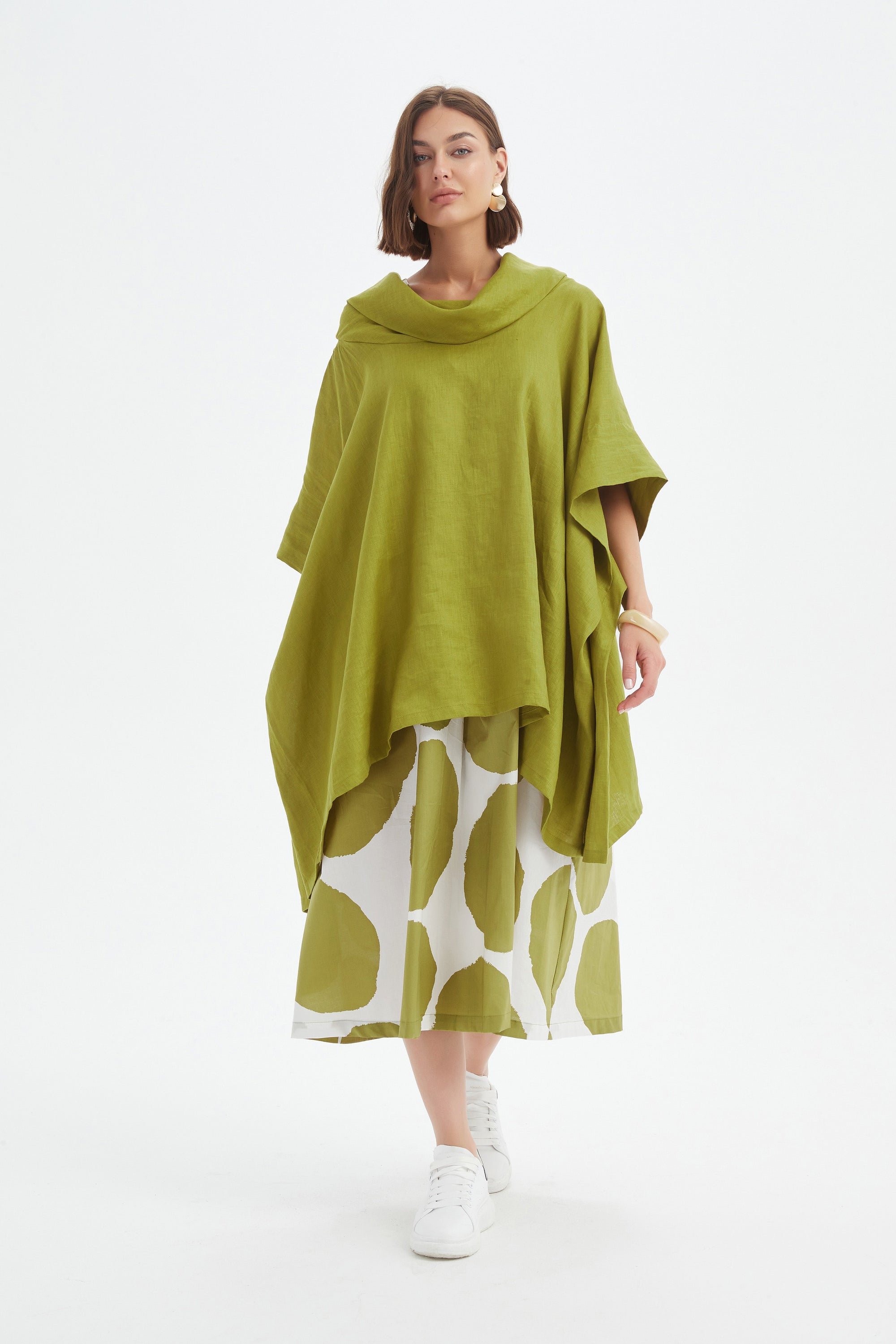 [PRE-ORDER] OVERSIZED COLLAR PONCHO
