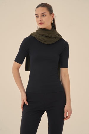 VERSATILE SCARF
