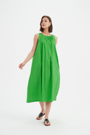 PLEAT NECK DRESS