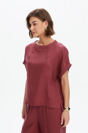 ANGLED SEAM TOP