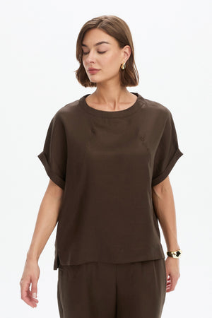 ANGLED SEAM TOP