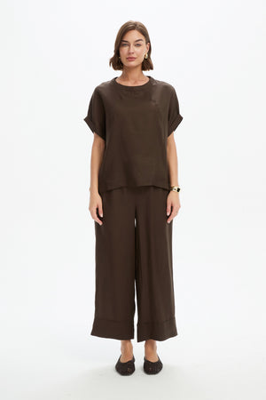 ANGLED SEAM TOP