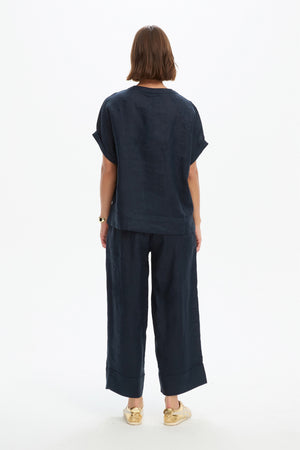 ANGLED SEAM TOP