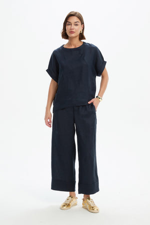 ANGLED SEAM TOP