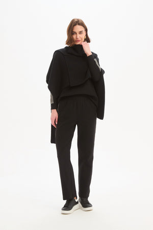 ASYMMETRIC WRAP KNIT