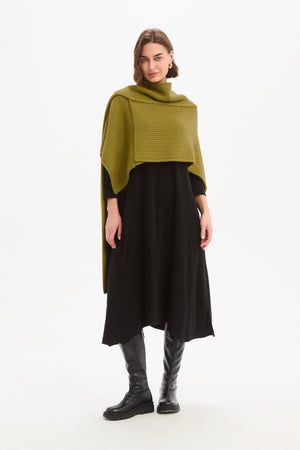 ASYMMETRIC WRAP KNIT