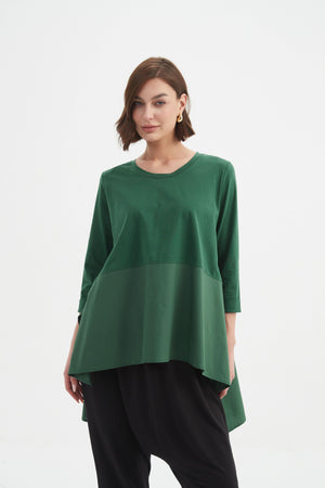 Women’s Ava Cotton Scoop Neck T Shirt, 3/4 Sleeve Top with Side Splits by TIRELLI forest green