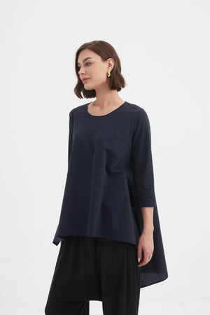 Women’s Ava Cotton Scoop Neck T Shirt, 3/4 Sleeve Top with Side Splits by TIRELLI  navy blue 2