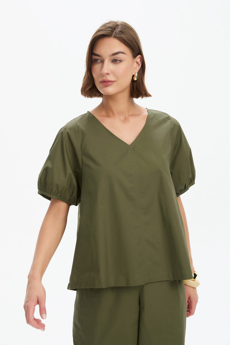 BISHOP SLEEVE POPLIN TOP khaki close up