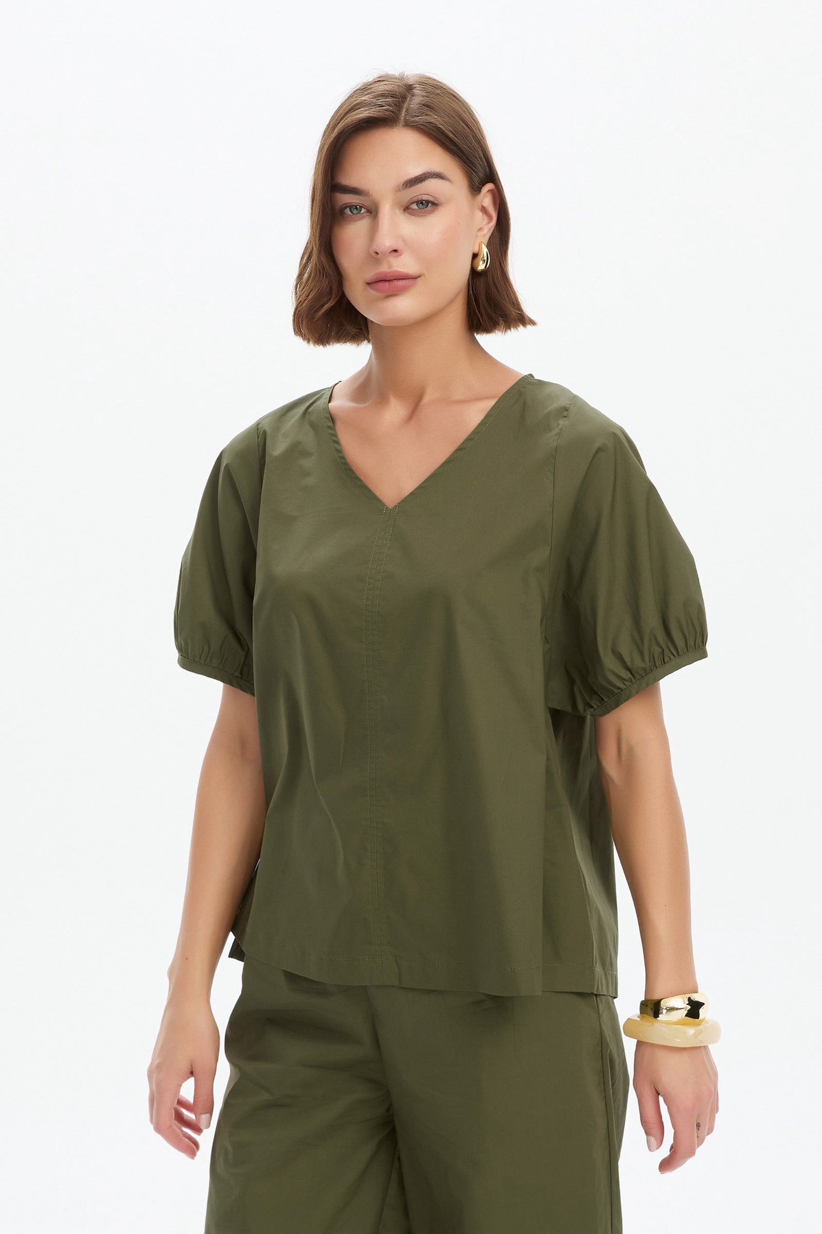 BISHOP SLEEVE POPLIN TOP khaki close up