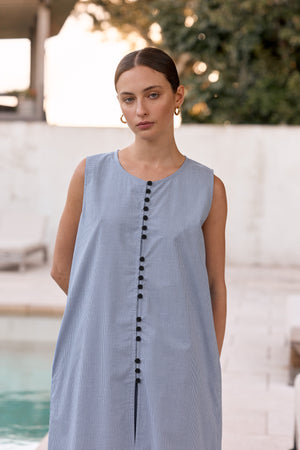 BUTTON FRONT GINGHAM TUNIC