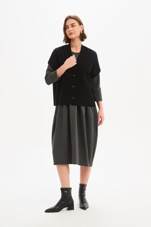 BUTTON UP KNIT VEST