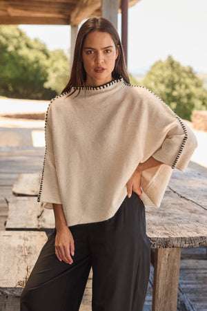 CONTRAST STITCH DETAIL KNIT