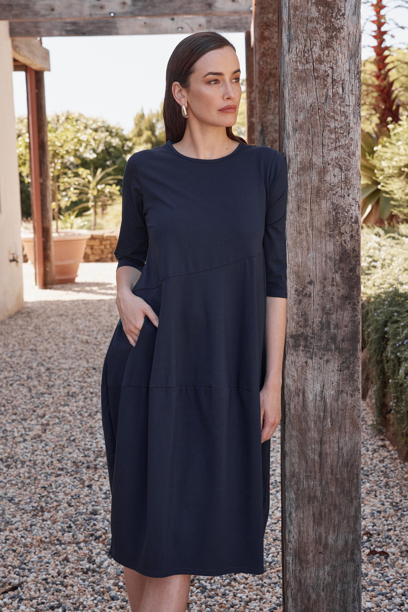 Women's Diagonal Seam Winter Dress with Pockets