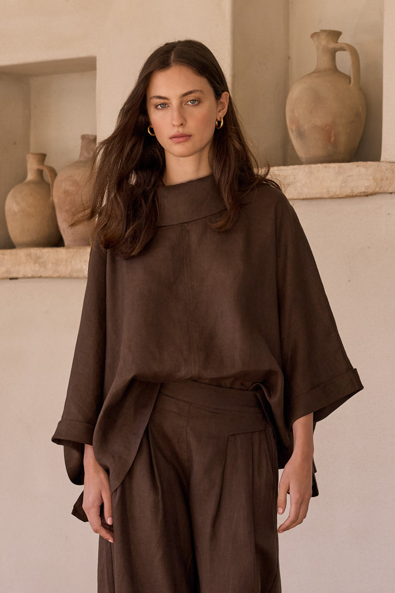 FUNNEL NECK BOXY TOP