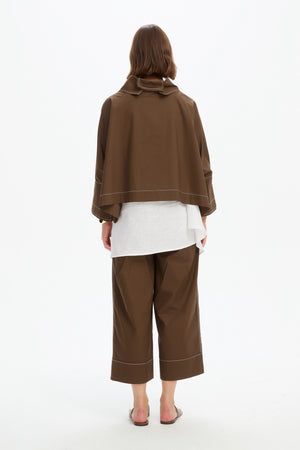 FUNNEL NECK CONTRAST TOP