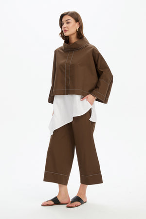FUNNEL NECK CONTRAST TOP