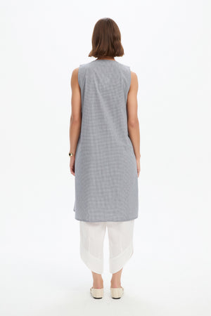 BUTTON FRONT GINGHAM TUNIC