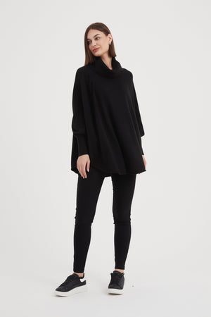 HIGH NECK OVERSIZED KNIT