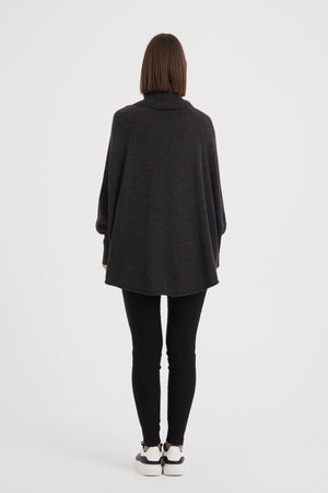 HIGH NECK OVERSIZED KNIT