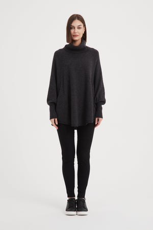 HIGH NECK OVERSIZED KNIT