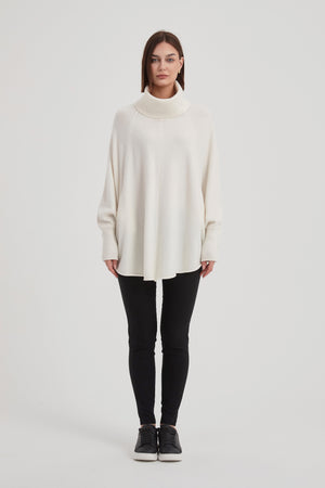 HIGH NECK OVERSIZED KNIT