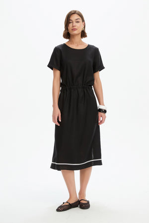 LADDER HEM GATHER TIE DRESS