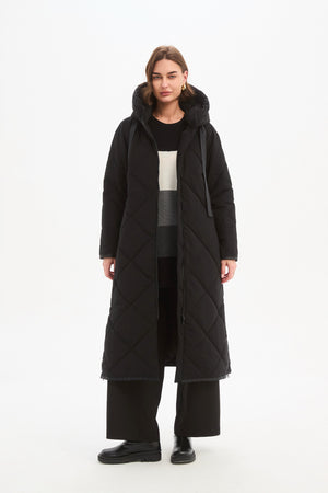 LONGLINE ZIP HEM WINTER COAT black