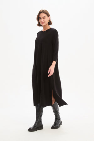 OVERLAY PANEL KNIT DRESS