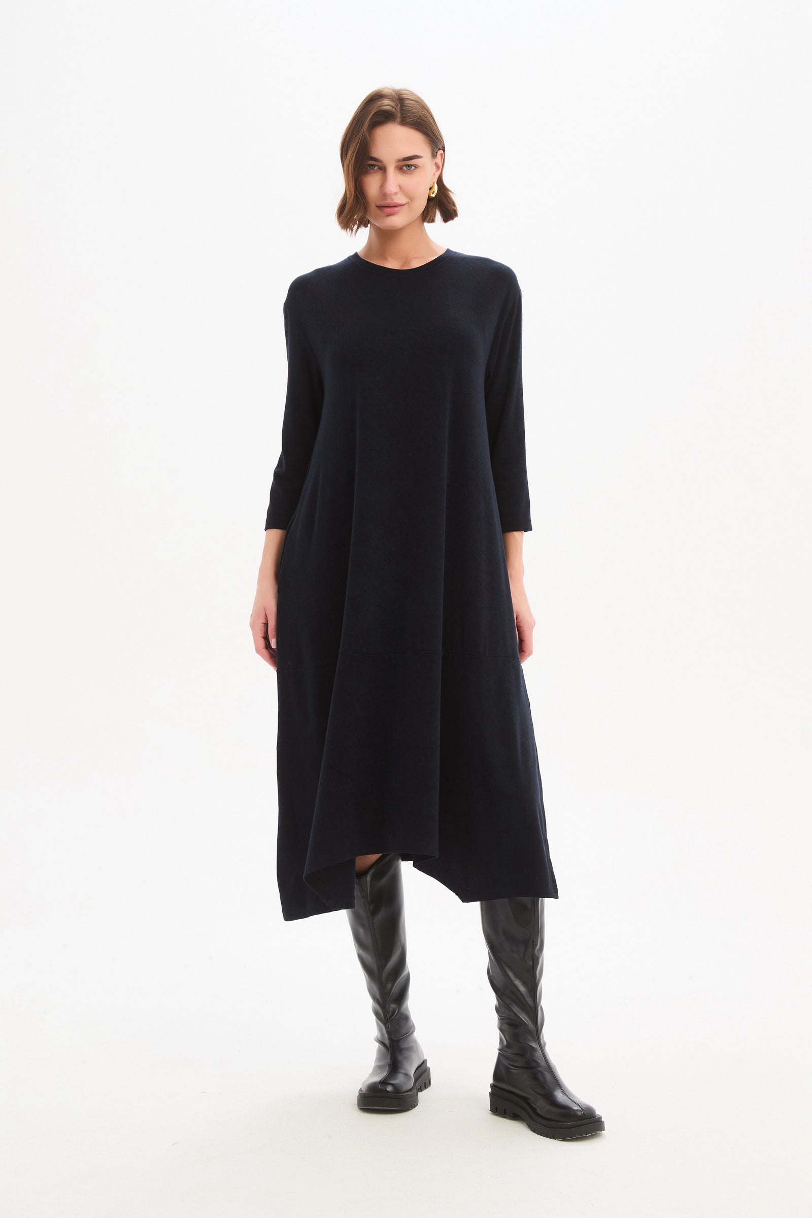 OVERLAY PANEL KNIT DRESS navy