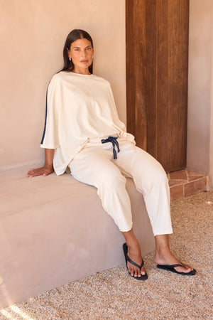 OVERSIZED 3/4 STRIPE SLEEVE TEE