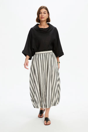 PIN TUCK HEM STRIPE SKIRT