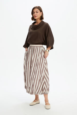 PIN TUCK HEM STRIPE SKIRT