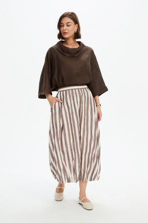 PIN TUCK HEM STRIPE SKIRT