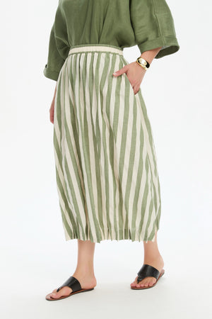 PIN TUCK HEM STRIPE SKIRT