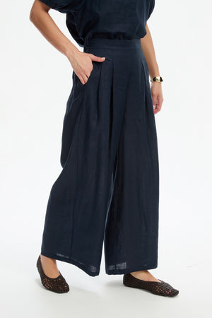 PLEAT FRONT PALAZZO PANT
