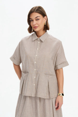 PLEAT POCKET STRIPE SHIRT