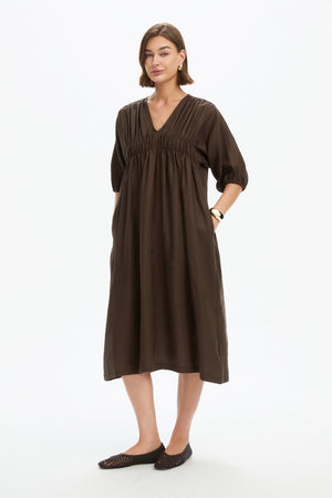 PUFF SLEEVE GATHER FRONT DRESS